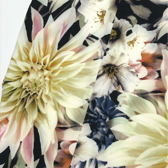 Shilla the Label floral wrap Skirt asymmetrical hem size L - Picture 6 of 16